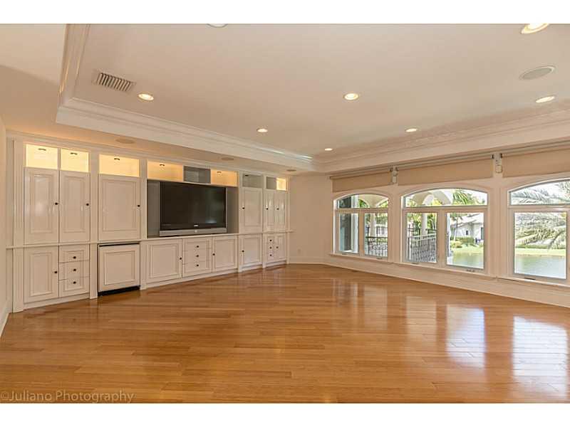 HAWKS LANDING - Residential