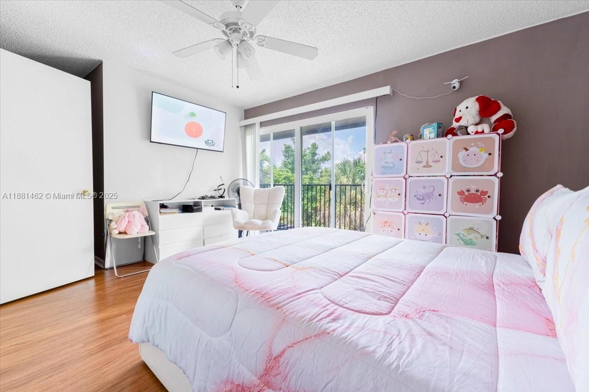 SANDPEBBLES TOWNHOUSE CON - Residential