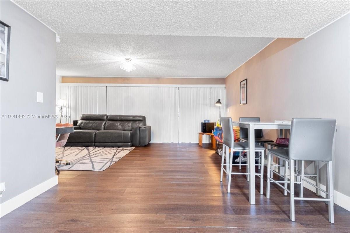 SANDPEBBLES TOWNHOUSE CON - Residential