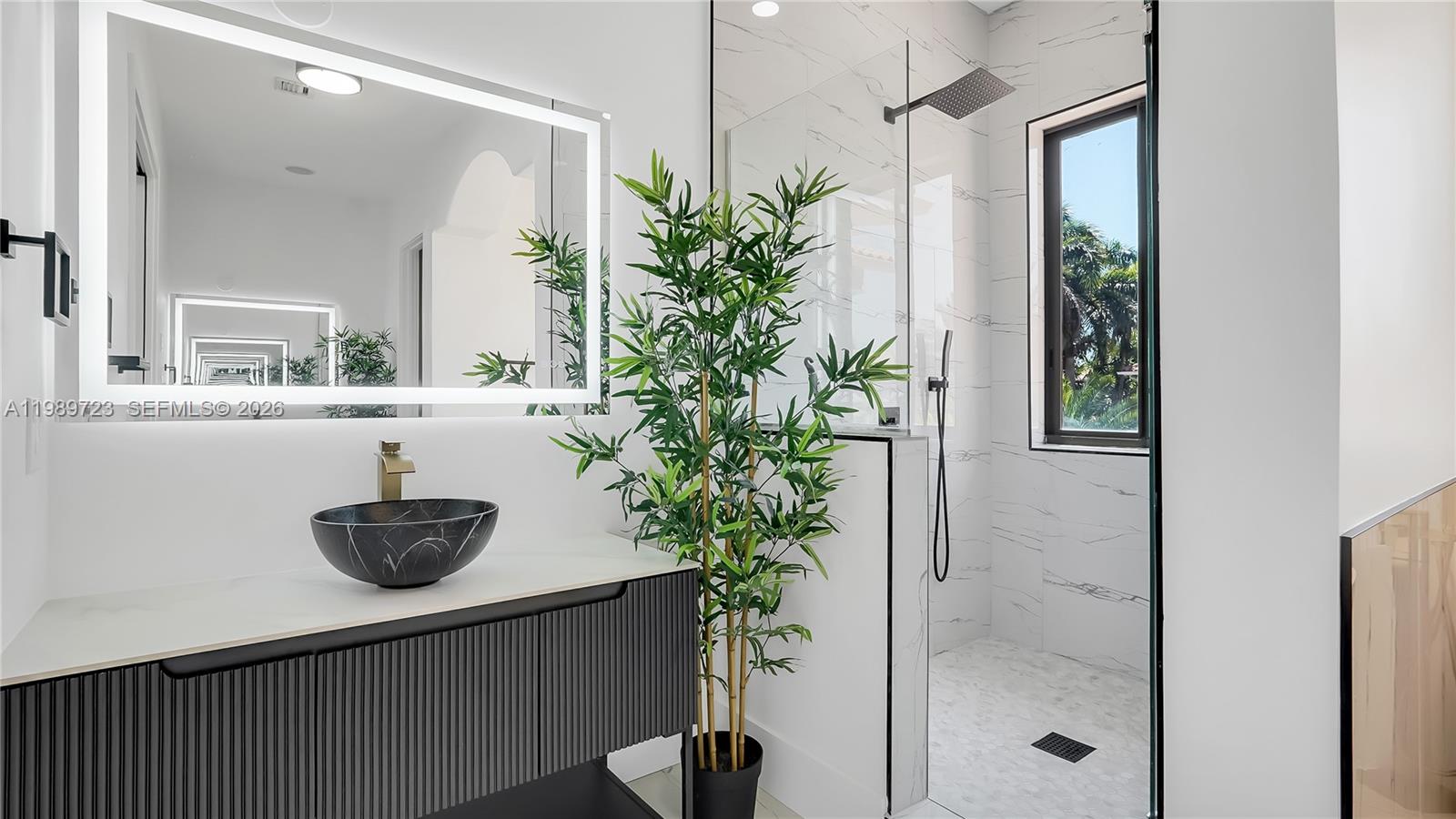 CUTLER CAY - Residential