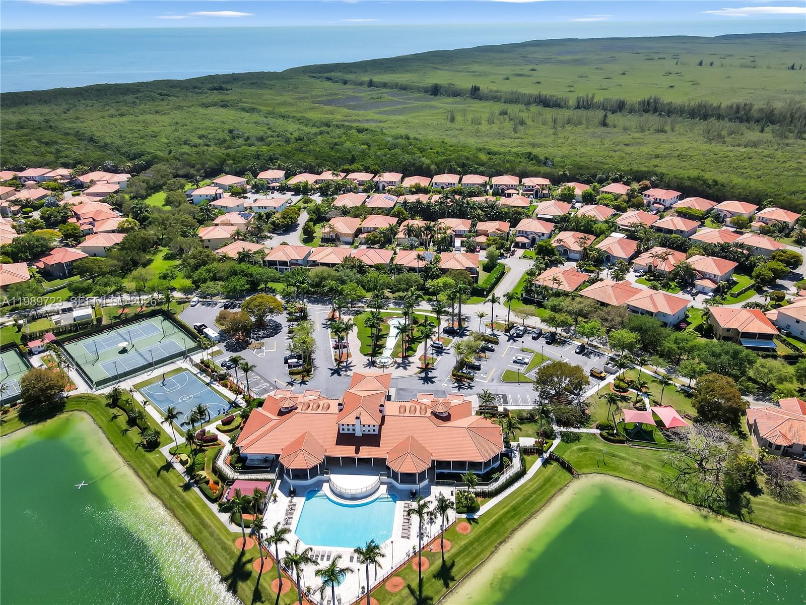 CUTLER CAY - Residential