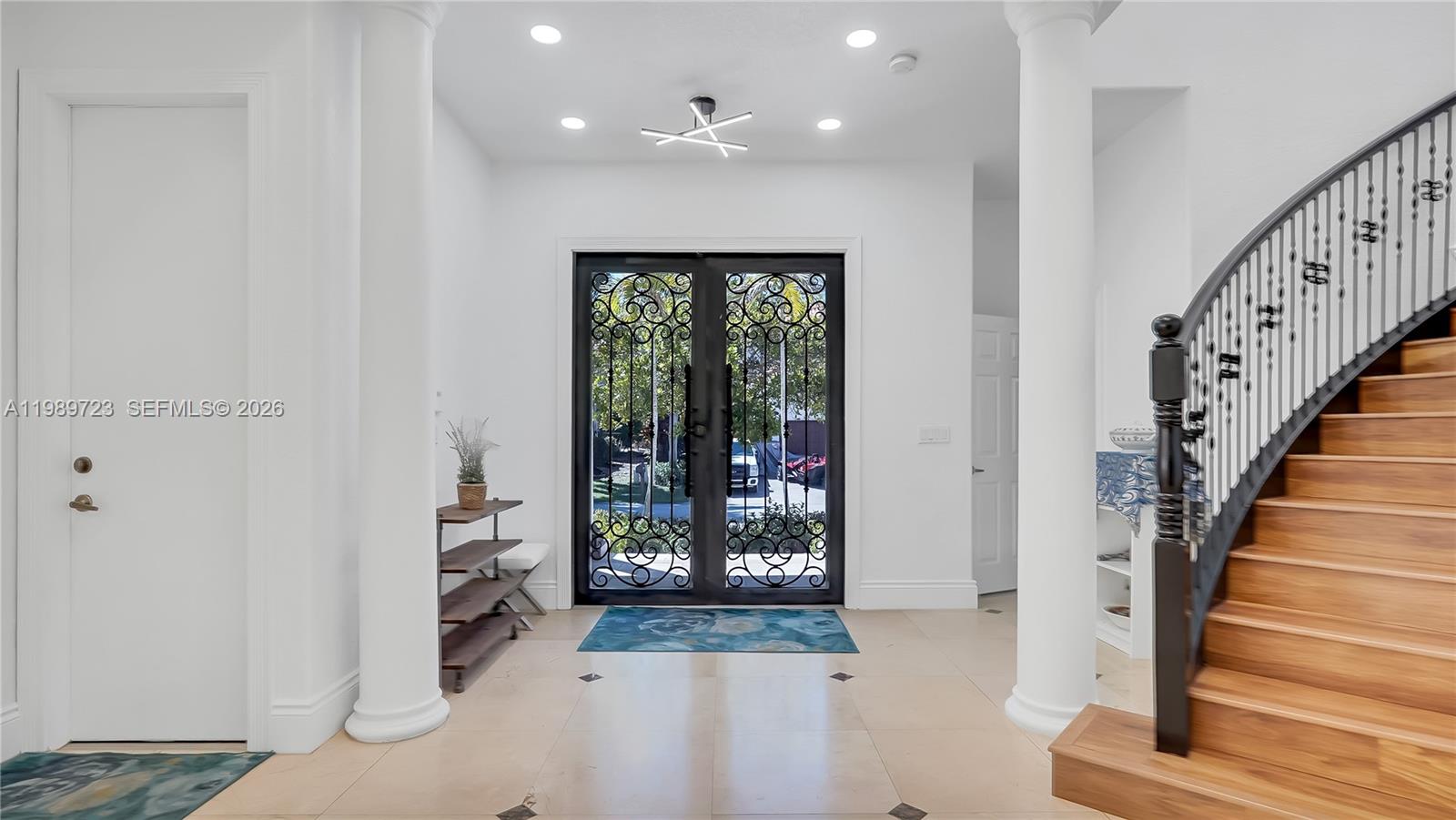 CUTLER CAY - Residential