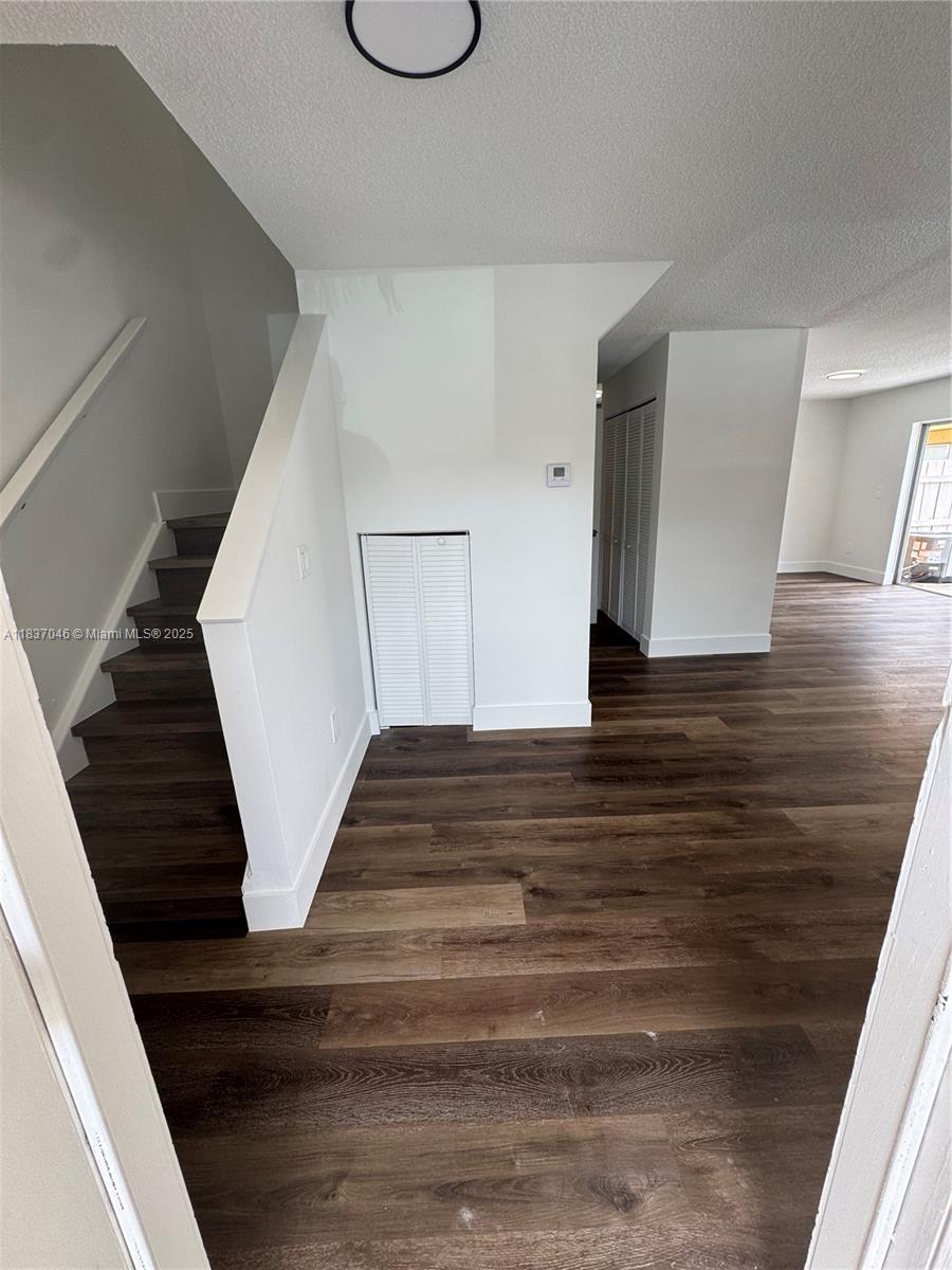 157 NE 12th Ave 157