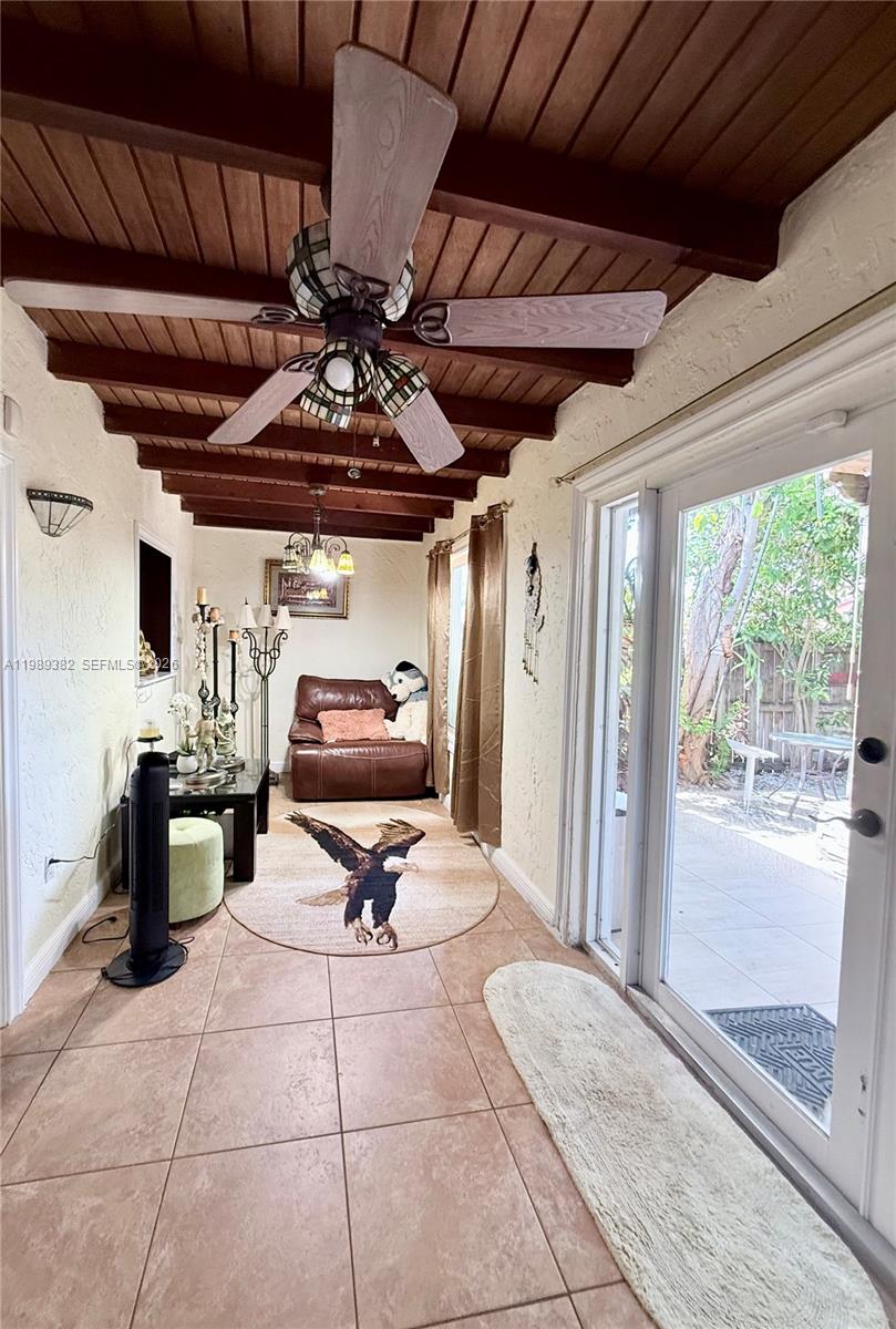 KENDALL LAKES EAST SECTIO - Residential