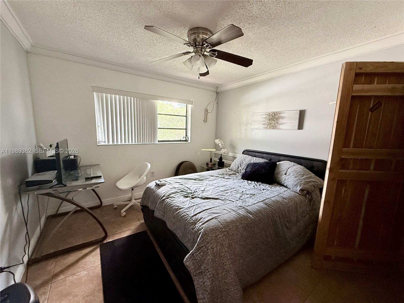 KENDALL LAKES EAST SECTIO - Residential