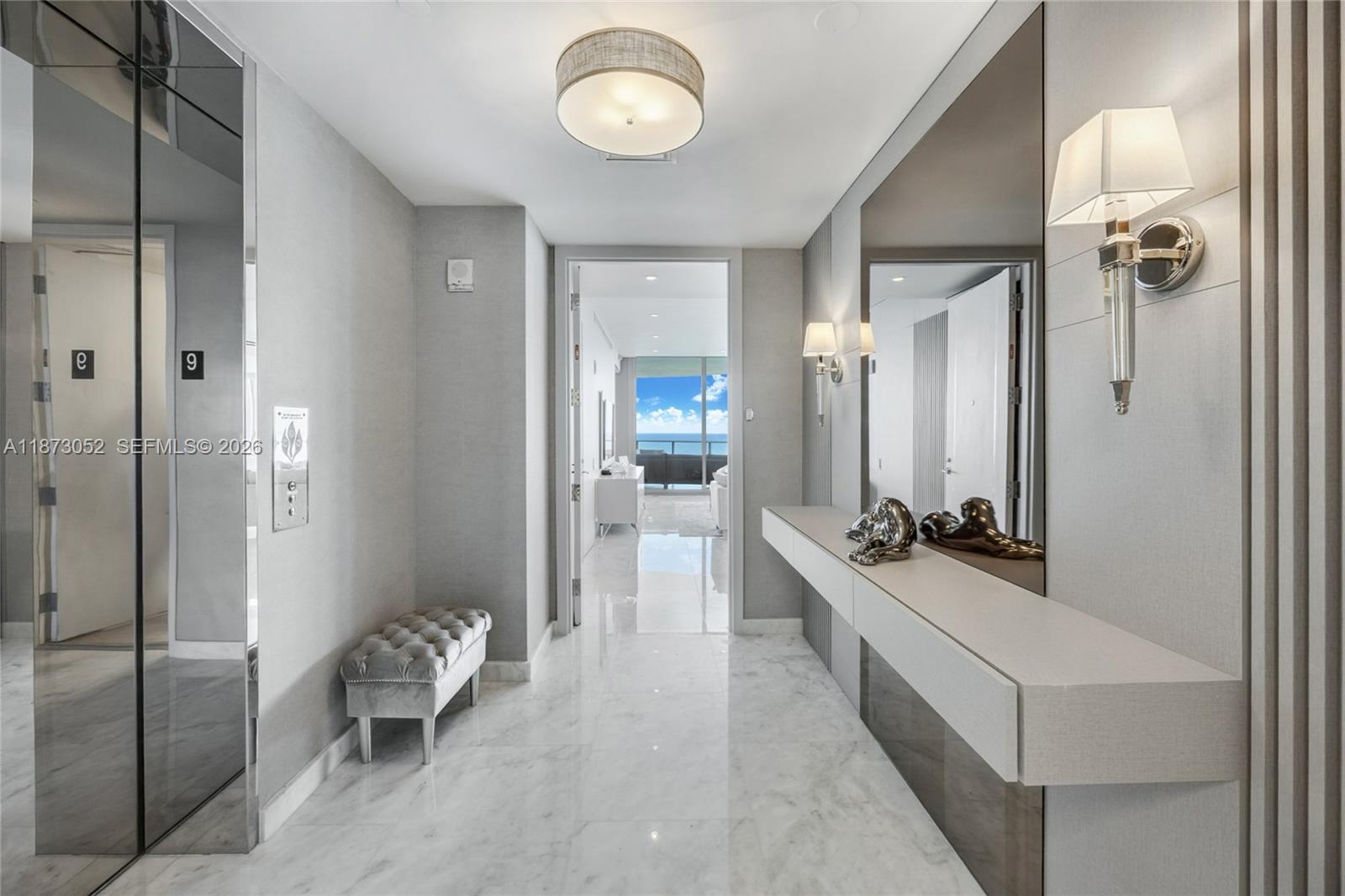 Ritz Carlton Residences - Residential