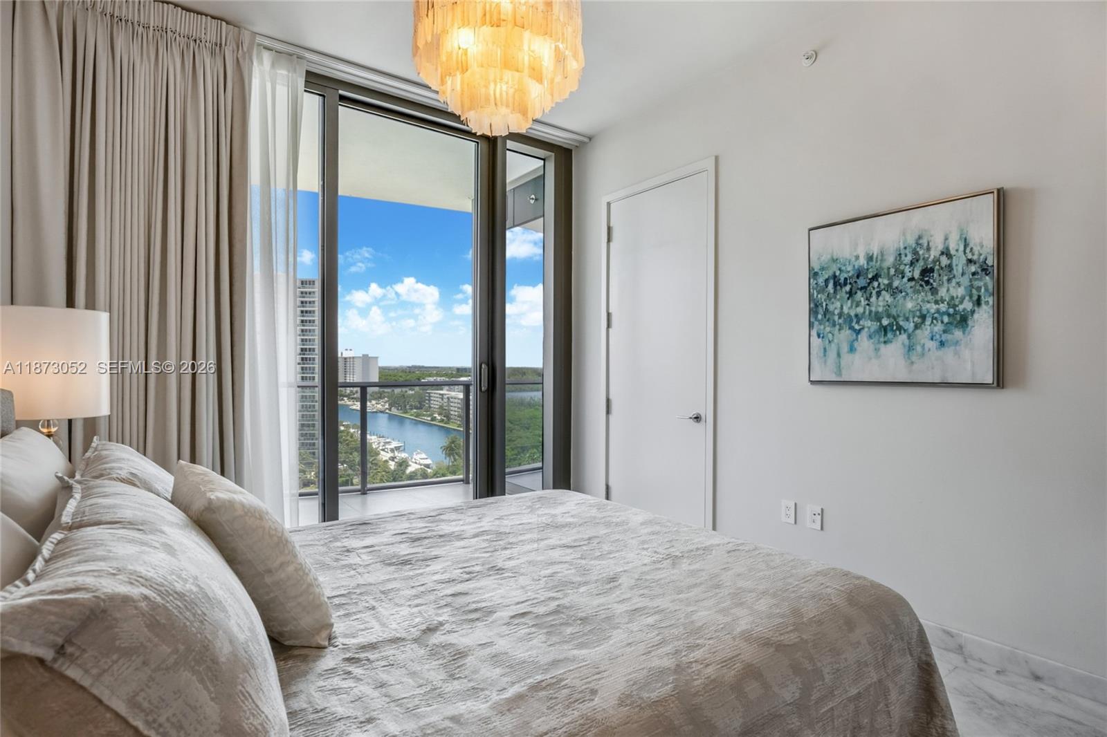 Ritz Carlton Residences - Residential