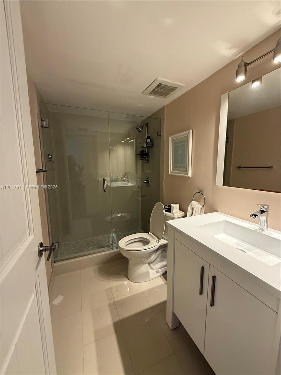 CALUSA POINT - Residential