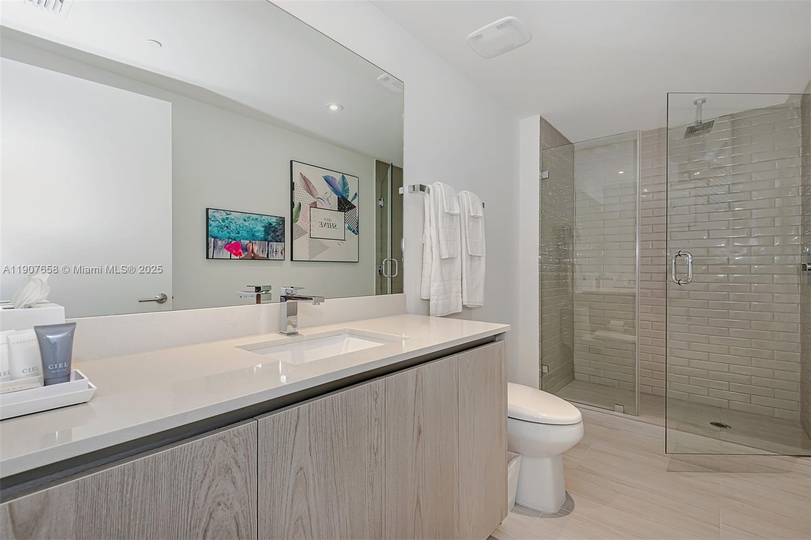 4010 SOUTH OCEAN CONDO - Residential