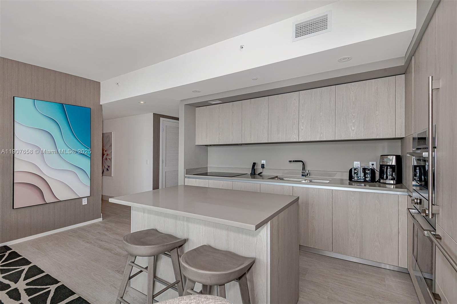 4010 SOUTH OCEAN CONDO - Residential