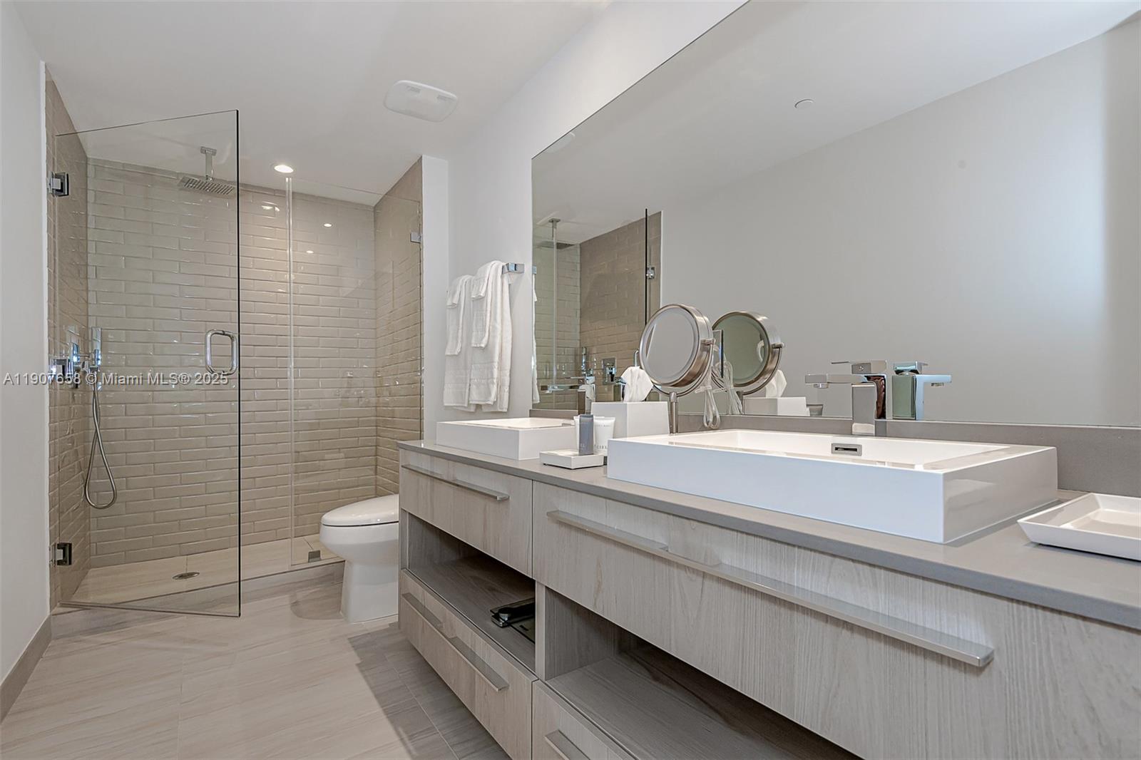 4010 SOUTH OCEAN CONDO - Residential