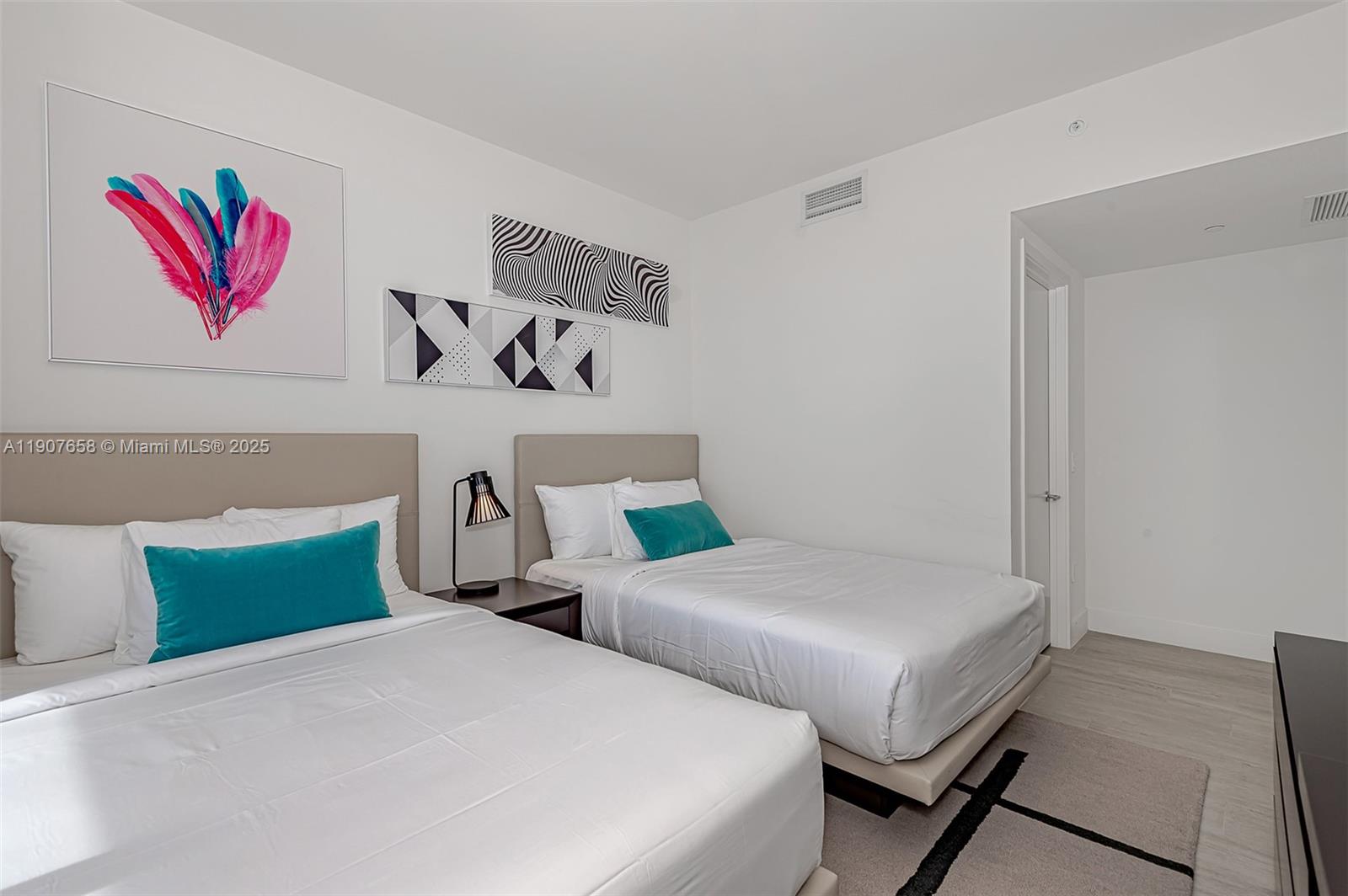 4010 SOUTH OCEAN CONDO - Residential