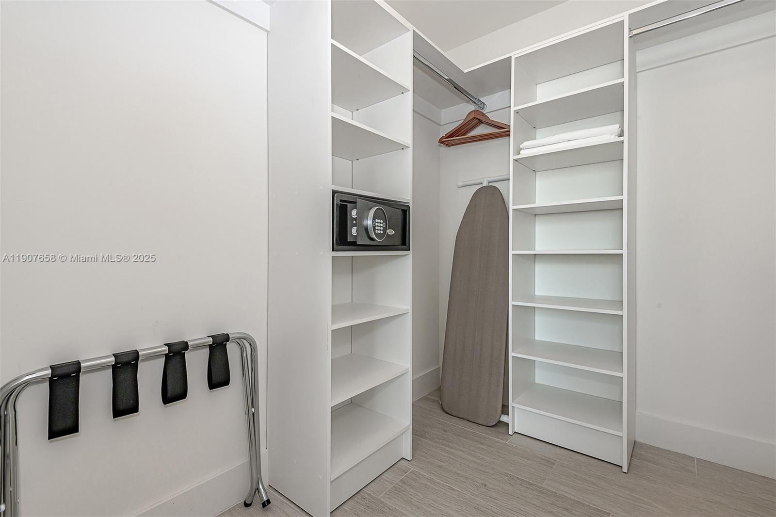 4010 SOUTH OCEAN CONDO - Residential