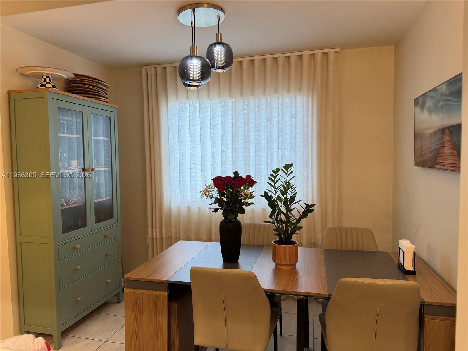 COLONNADES CONDO - Residential Lease