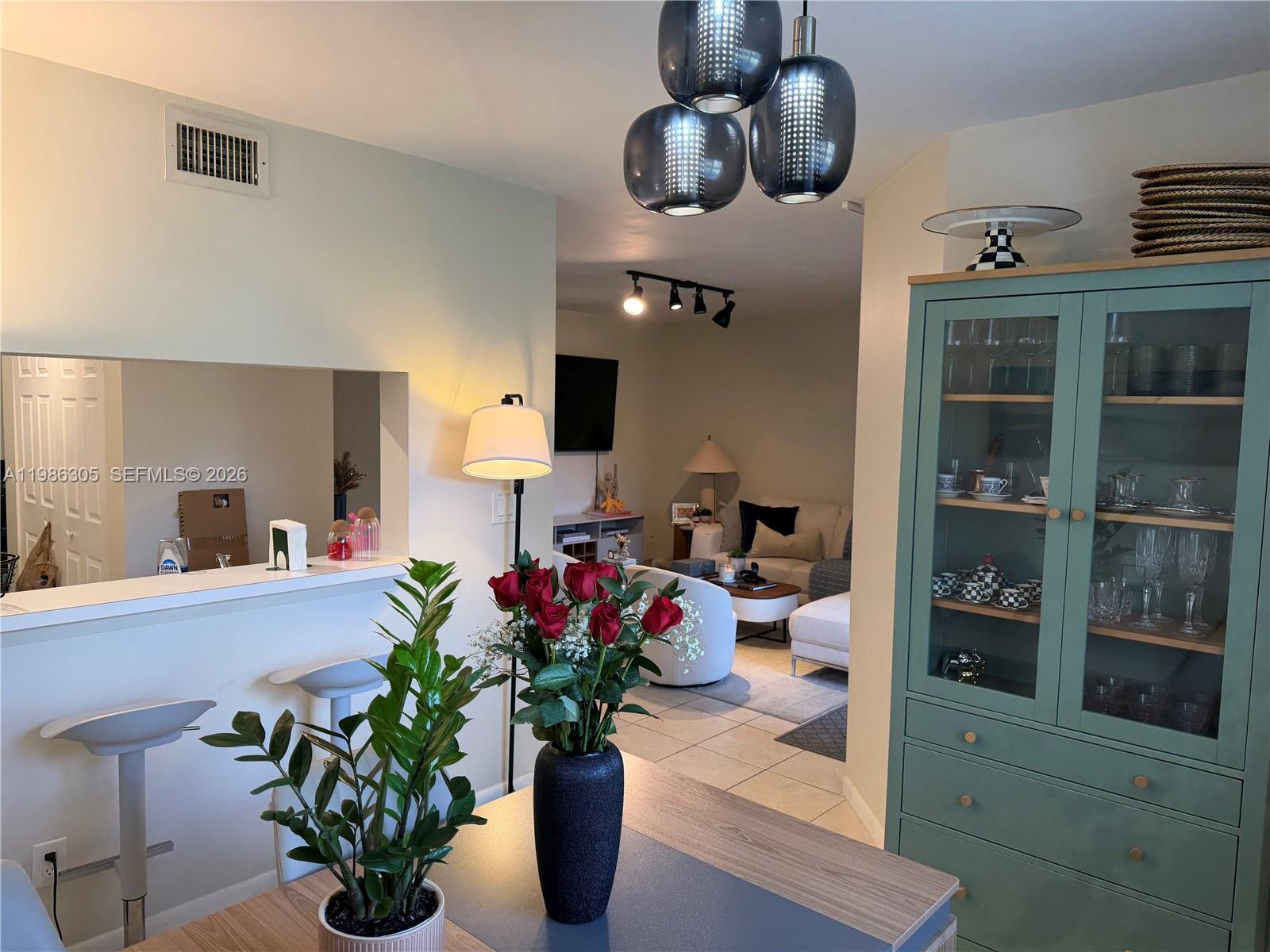 COLONNADES CONDO - Residential Lease