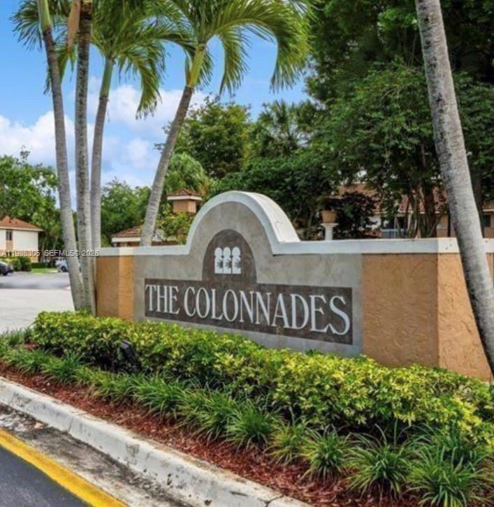 COLONNADES CONDO - Residential Lease