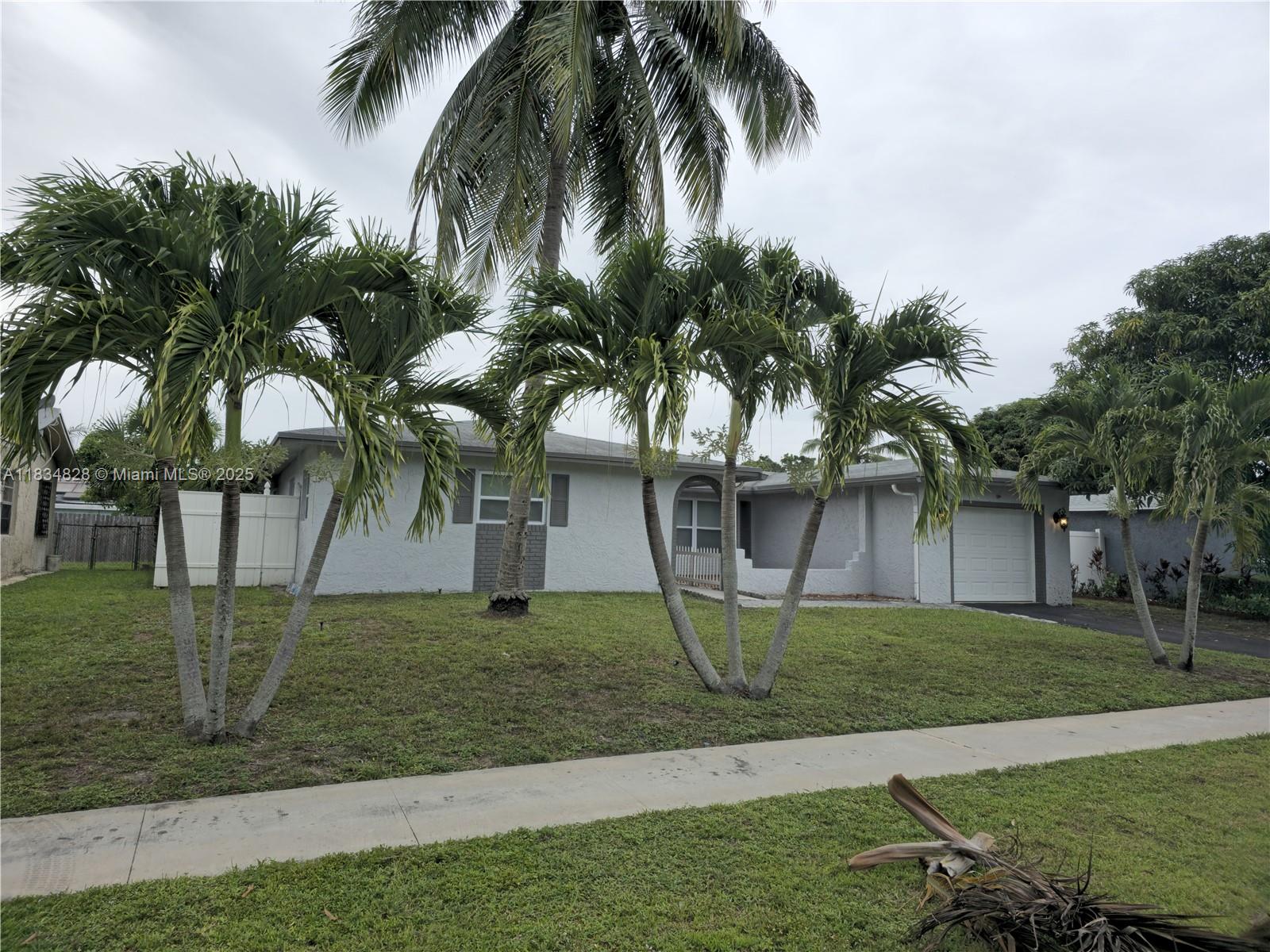 7771 NW 46th St