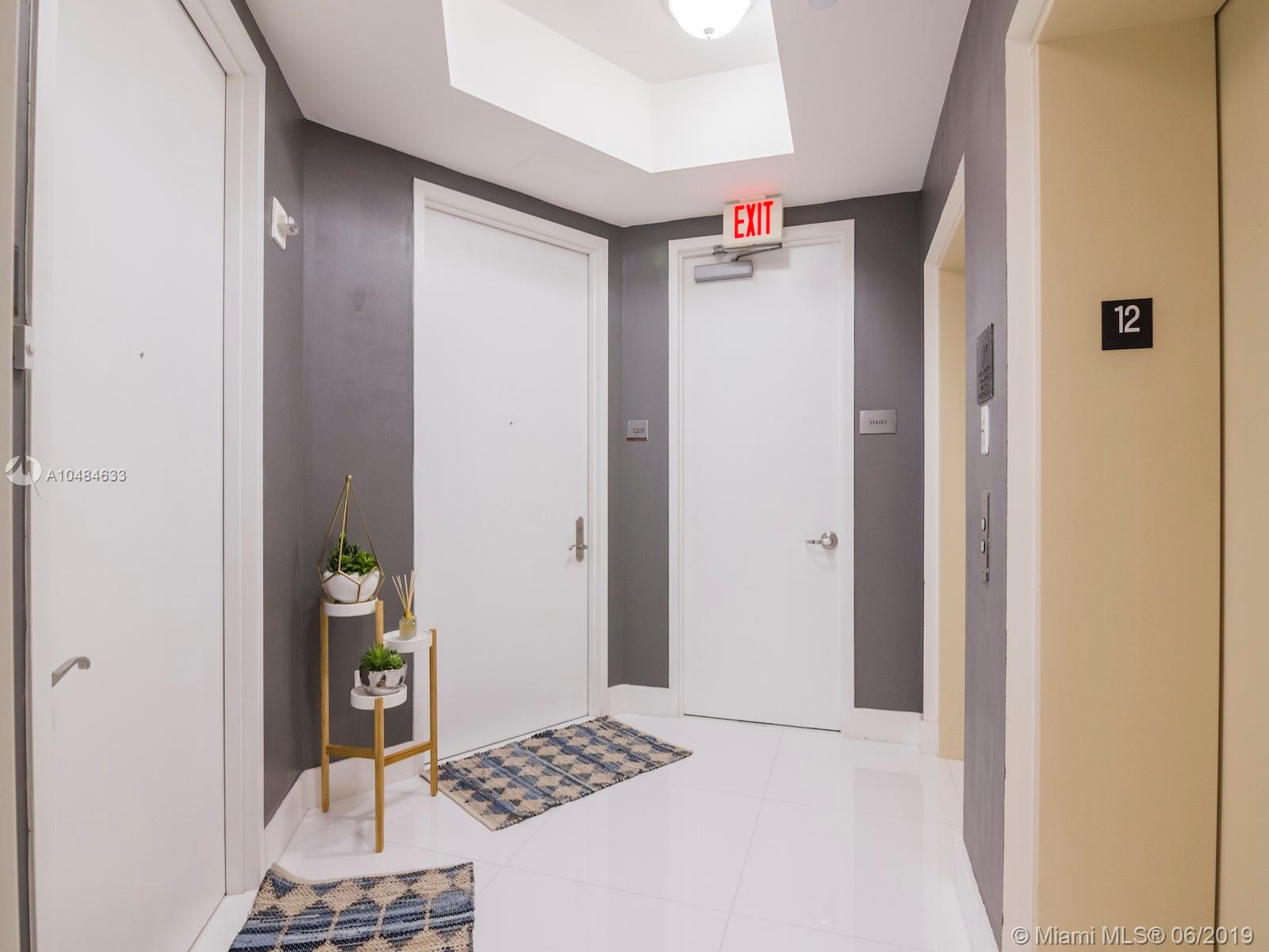 TDR TOWER III CONDO - Residential