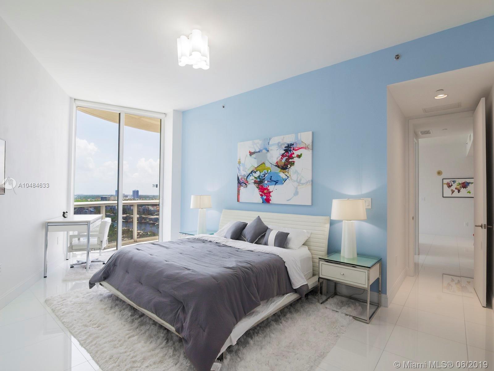 TDR TOWER III CONDO - Residential