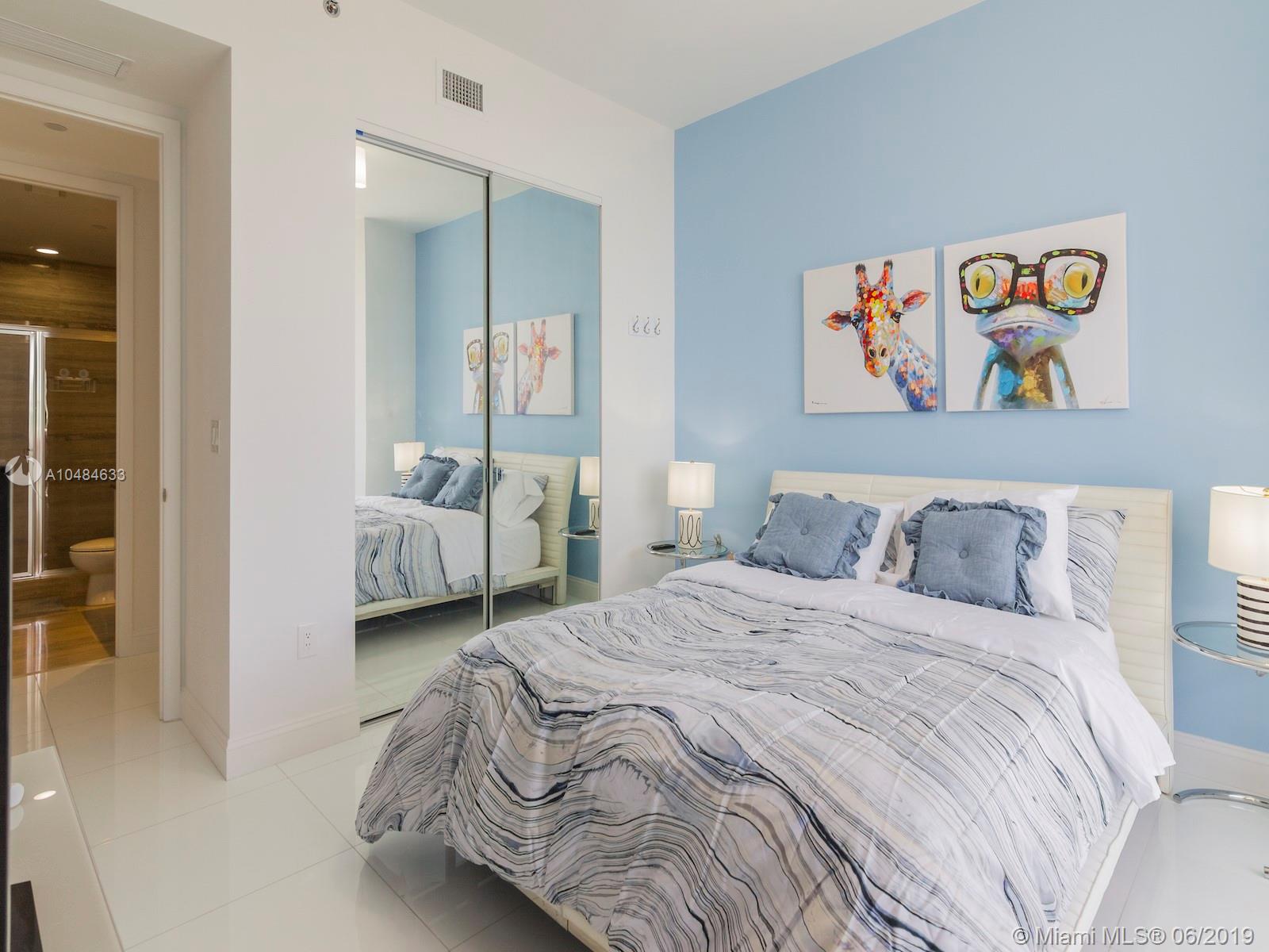 TDR TOWER III CONDO - Residential