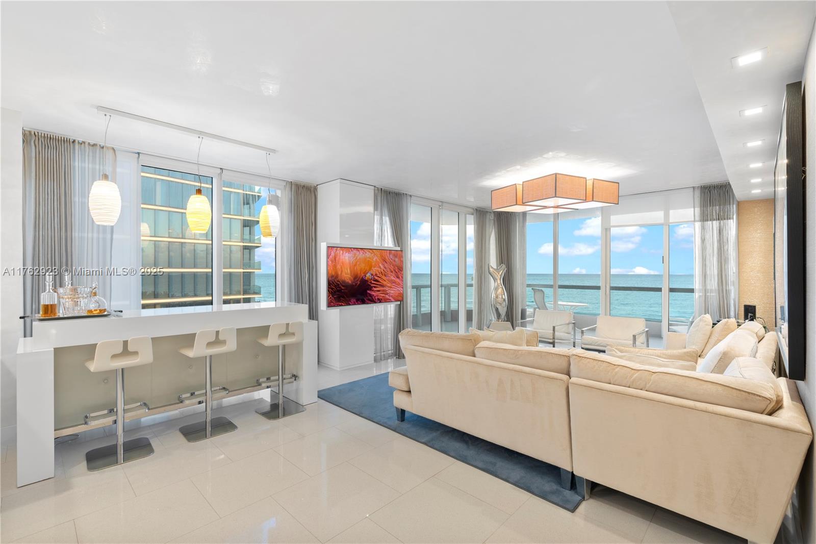 ACQUALINA OCEAN RESIDENCE - Residential