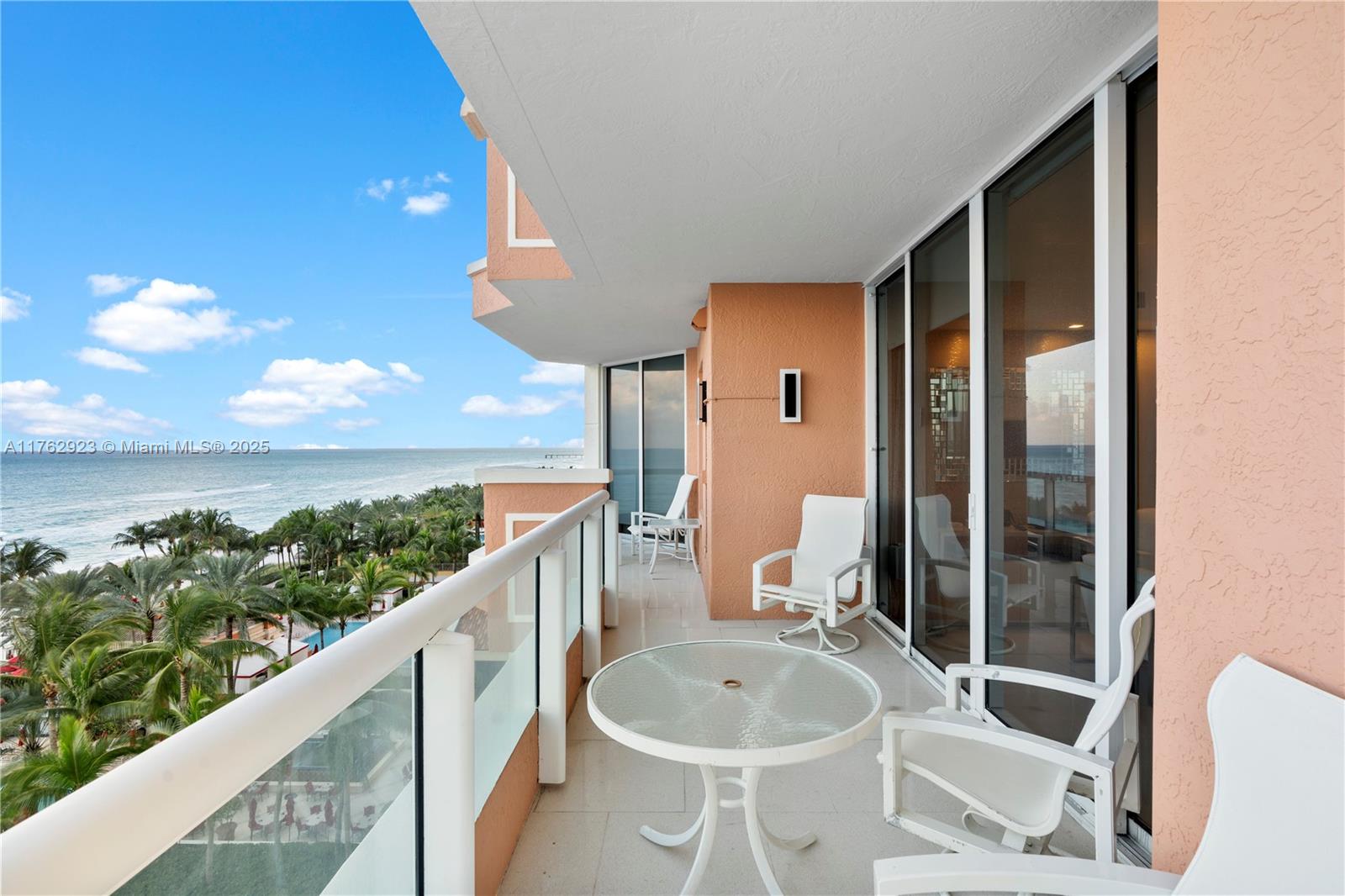 ACQUALINA OCEAN RESIDENCE - Residential