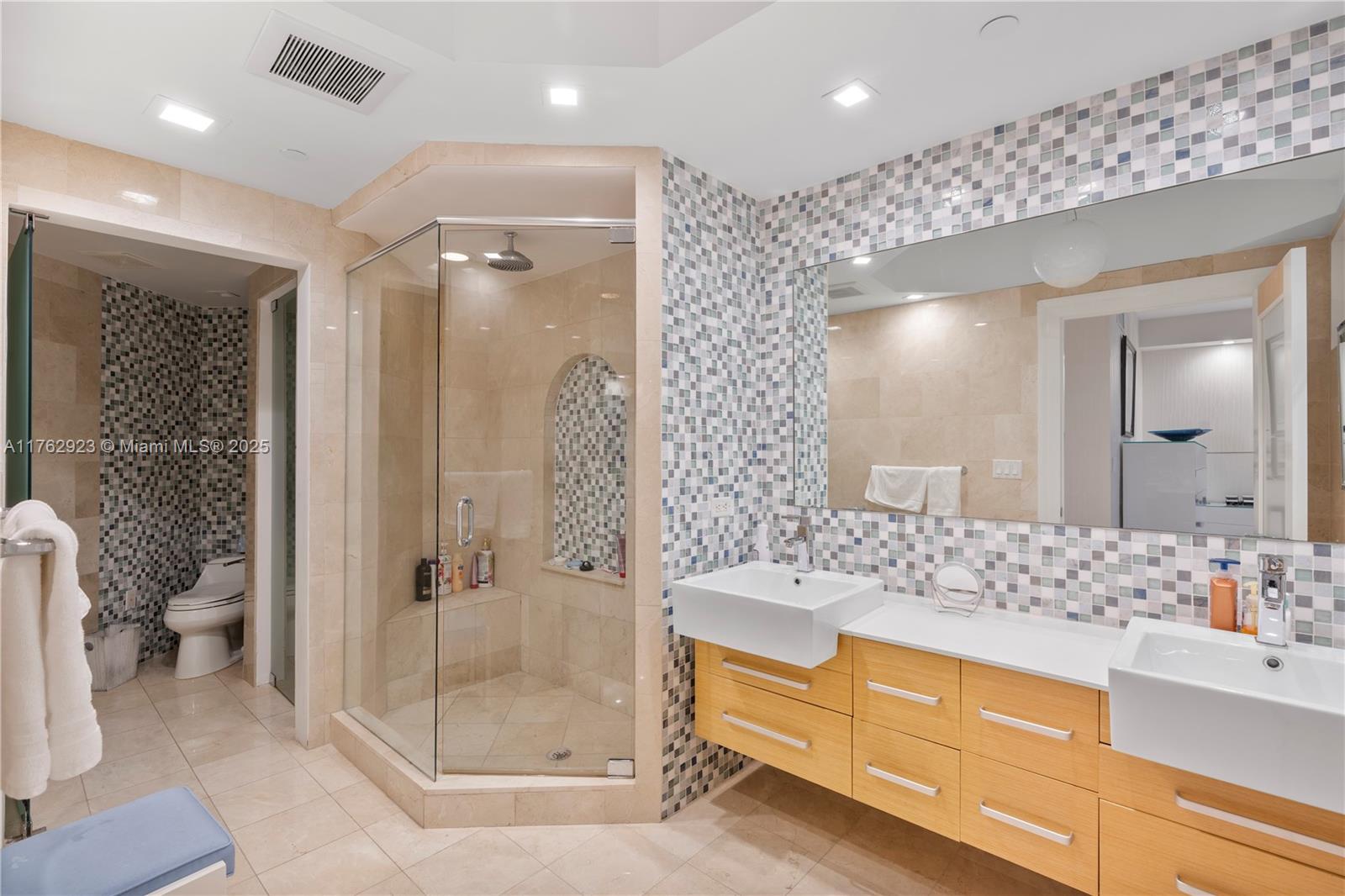ACQUALINA OCEAN RESIDENCE - Residential
