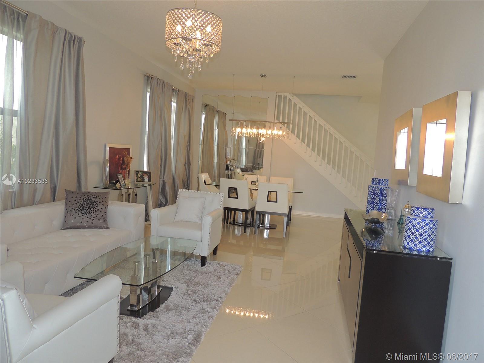 Champion Lakes - Residential