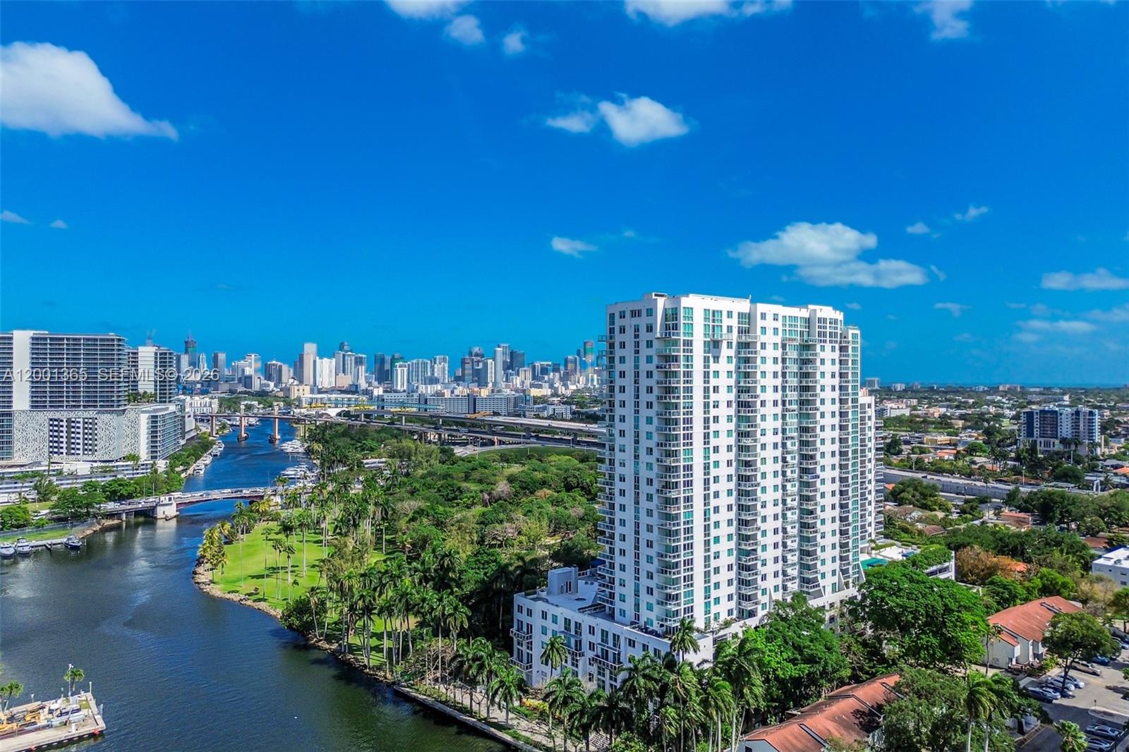 TERRAZAS RIVERPARK VILLAG - Residential