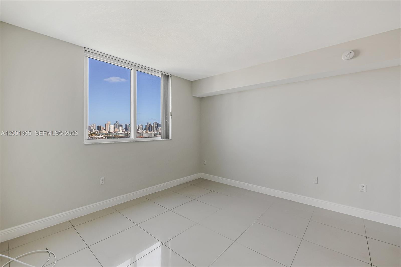 TERRAZAS RIVERPARK VILLAG - Residential