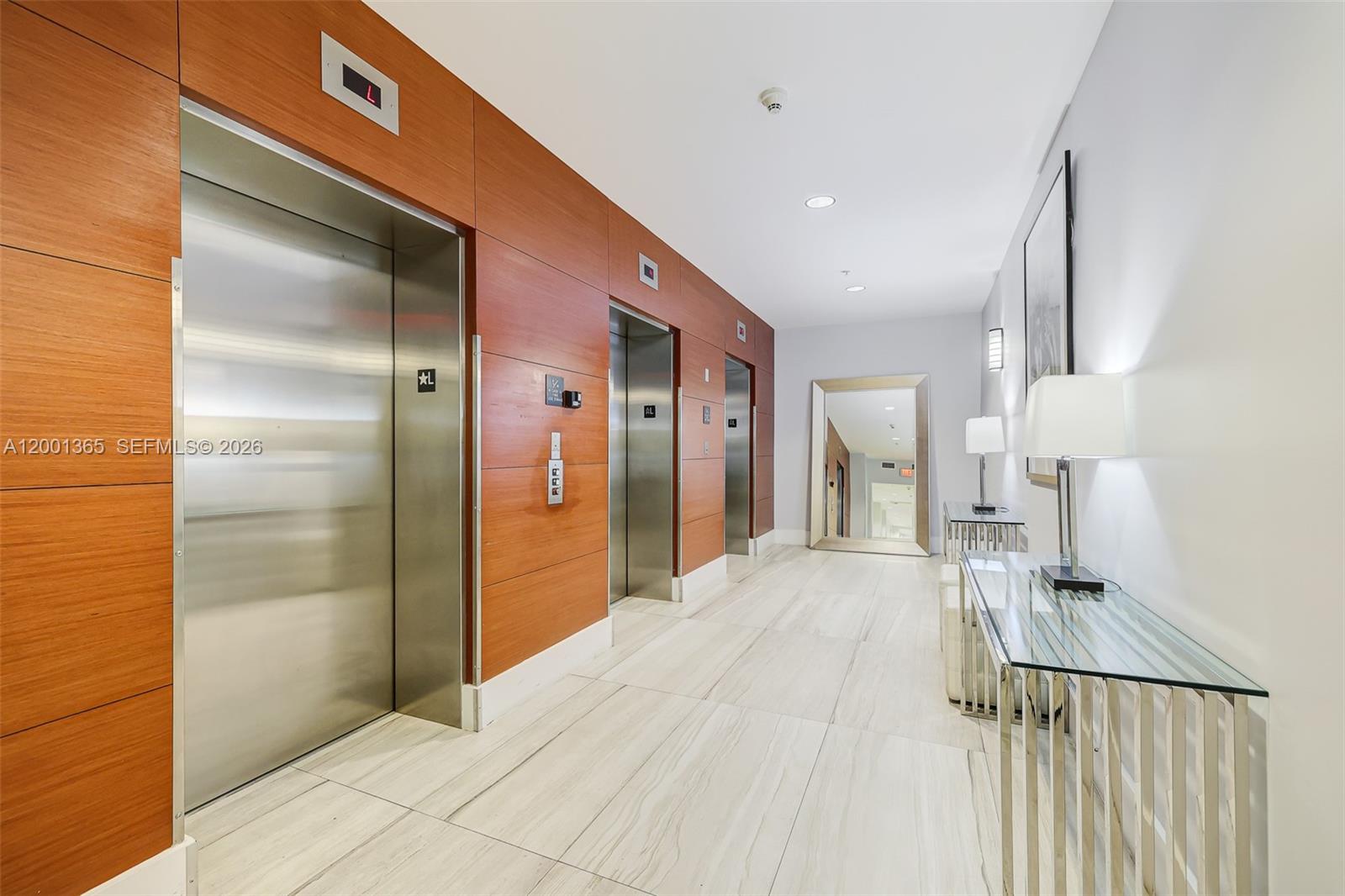 TERRAZAS RIVERPARK VILLAG - Residential