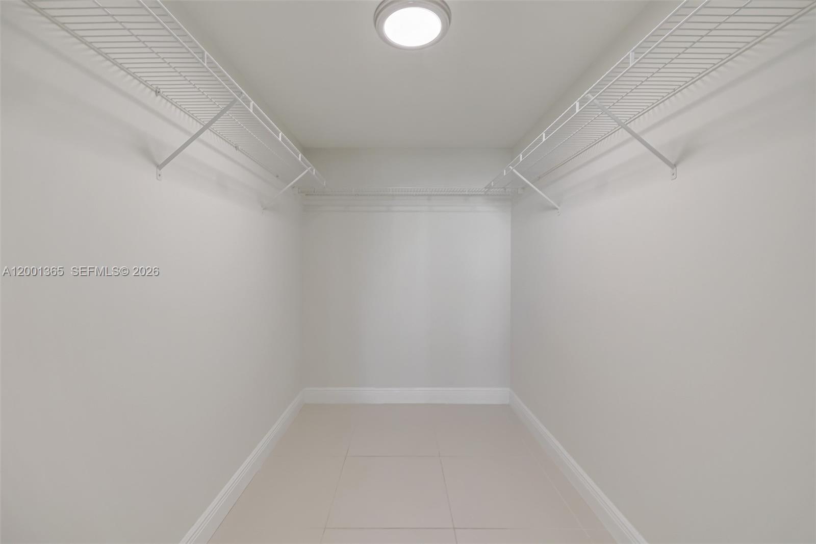 TERRAZAS RIVERPARK VILLAG - Residential