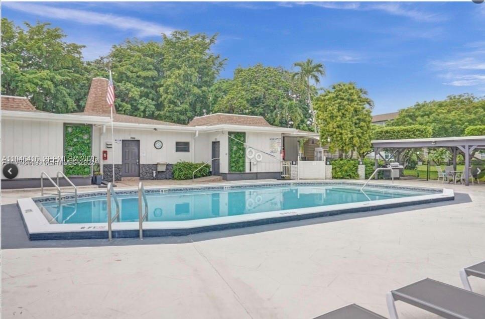 VINE GARDENS CONDO - Residential