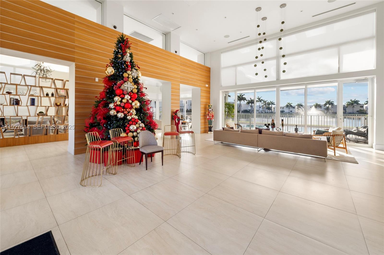 DORAL COMMONS RESIDENTIAL - Residential Lease