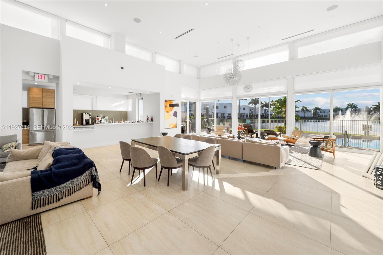 DORAL COMMONS RESIDENTIAL - Residential Lease