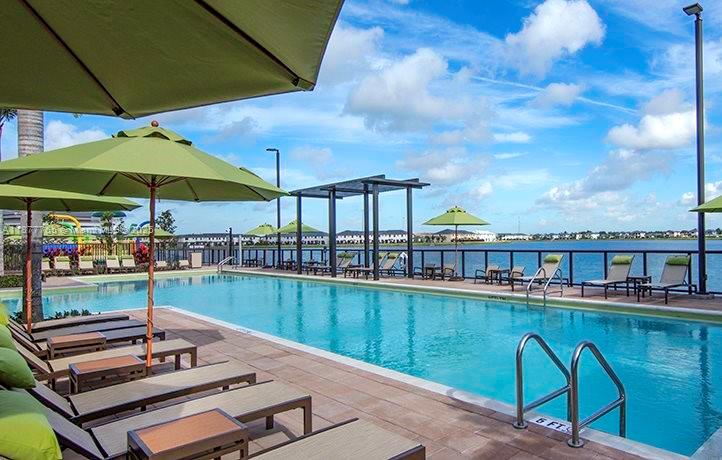 DUNNWOODY LAKE - Residential