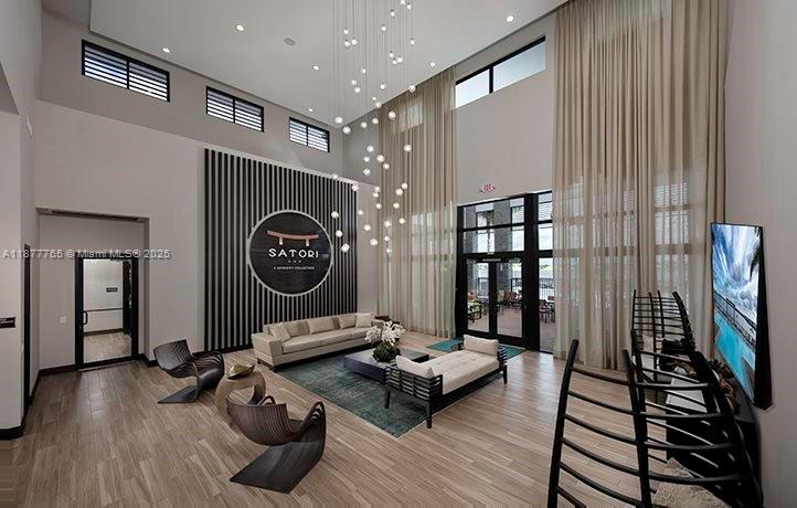 DUNNWOODY LAKE - Residential