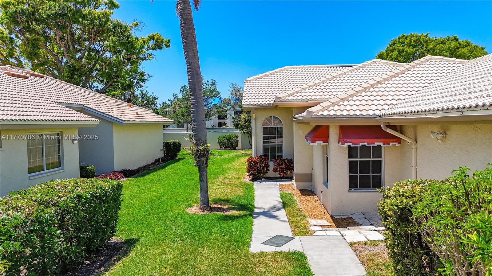 HIGHLAND LAKES - Residential