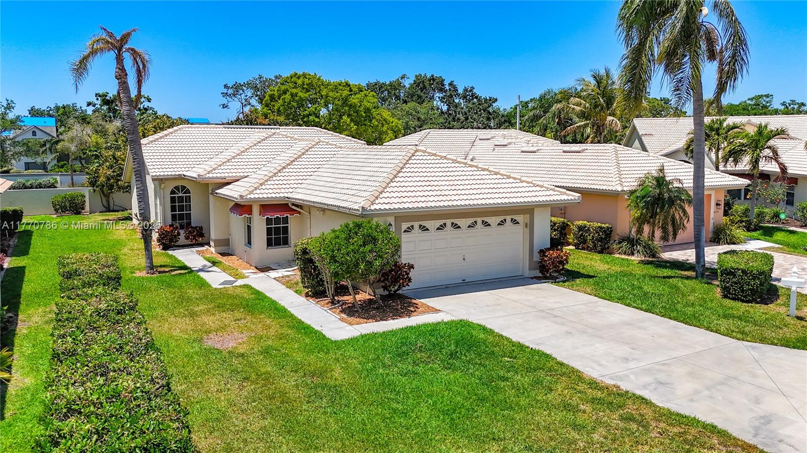 HIGHLAND LAKES - Residential