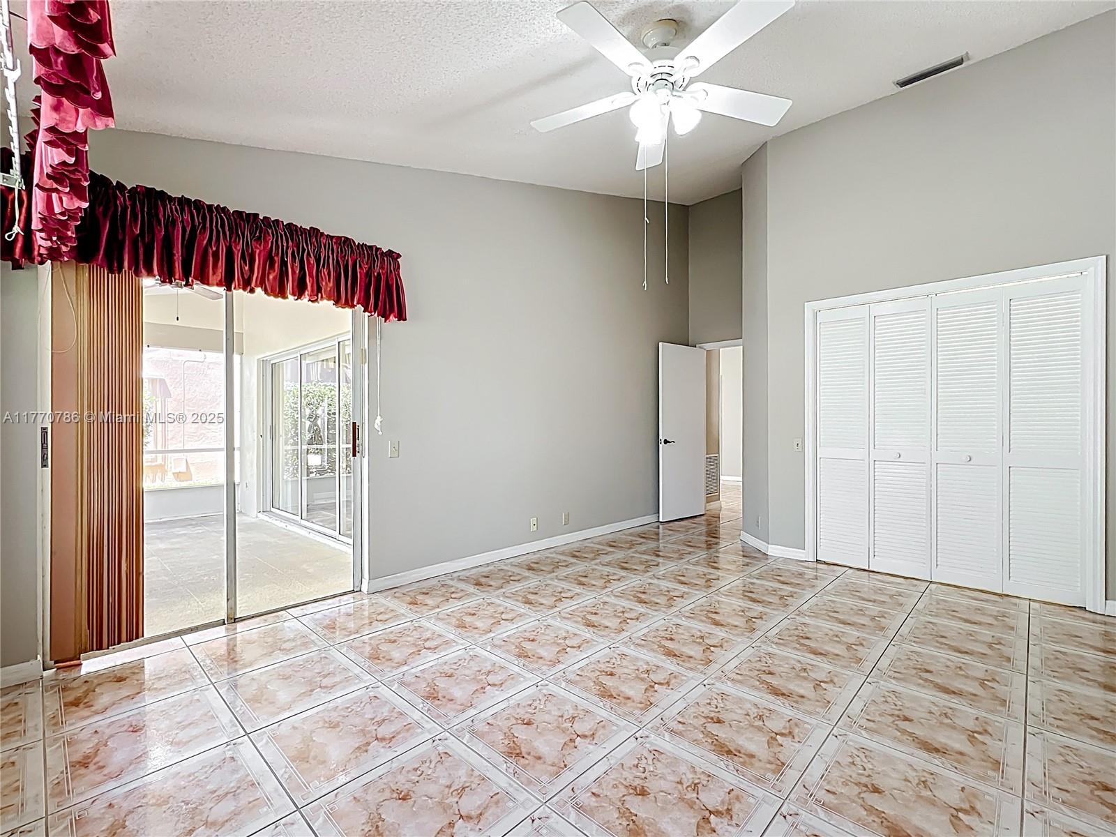 HIGHLAND LAKES - Residential