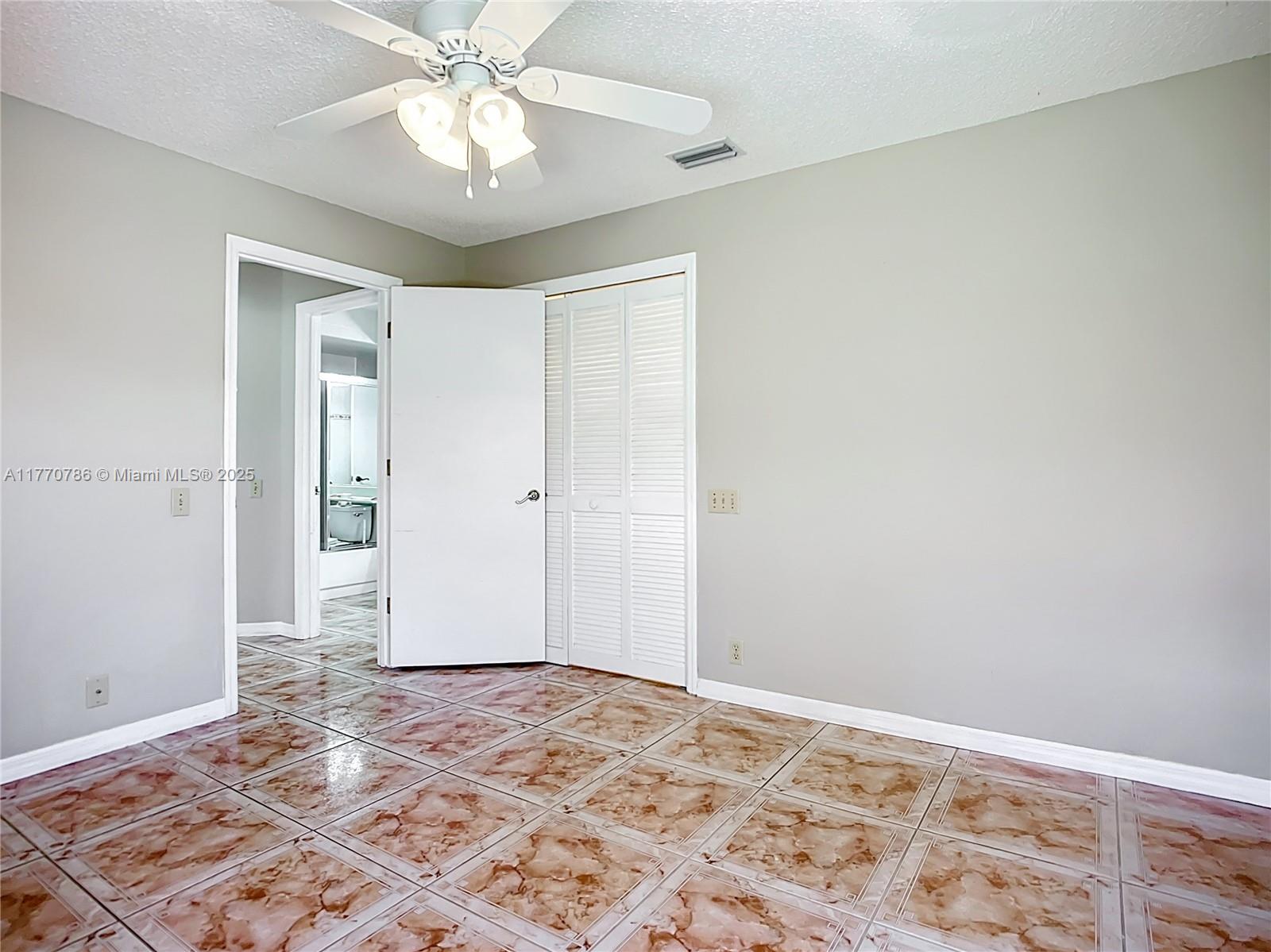 HIGHLAND LAKES - Residential