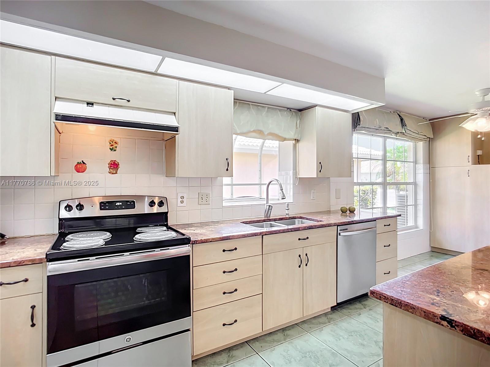 HIGHLAND LAKES - Residential