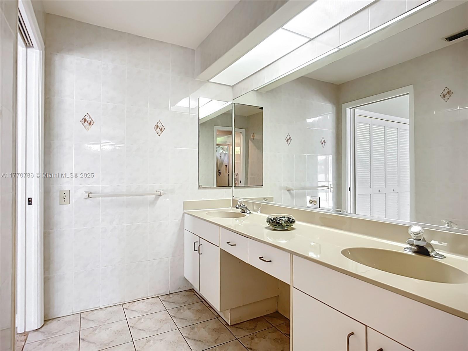 HIGHLAND LAKES - Residential