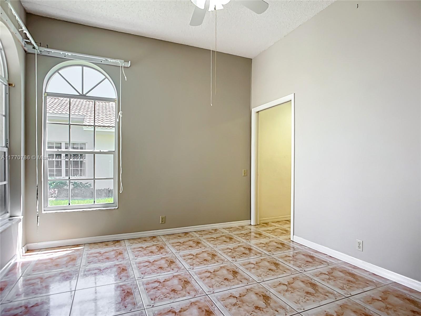 HIGHLAND LAKES - Residential