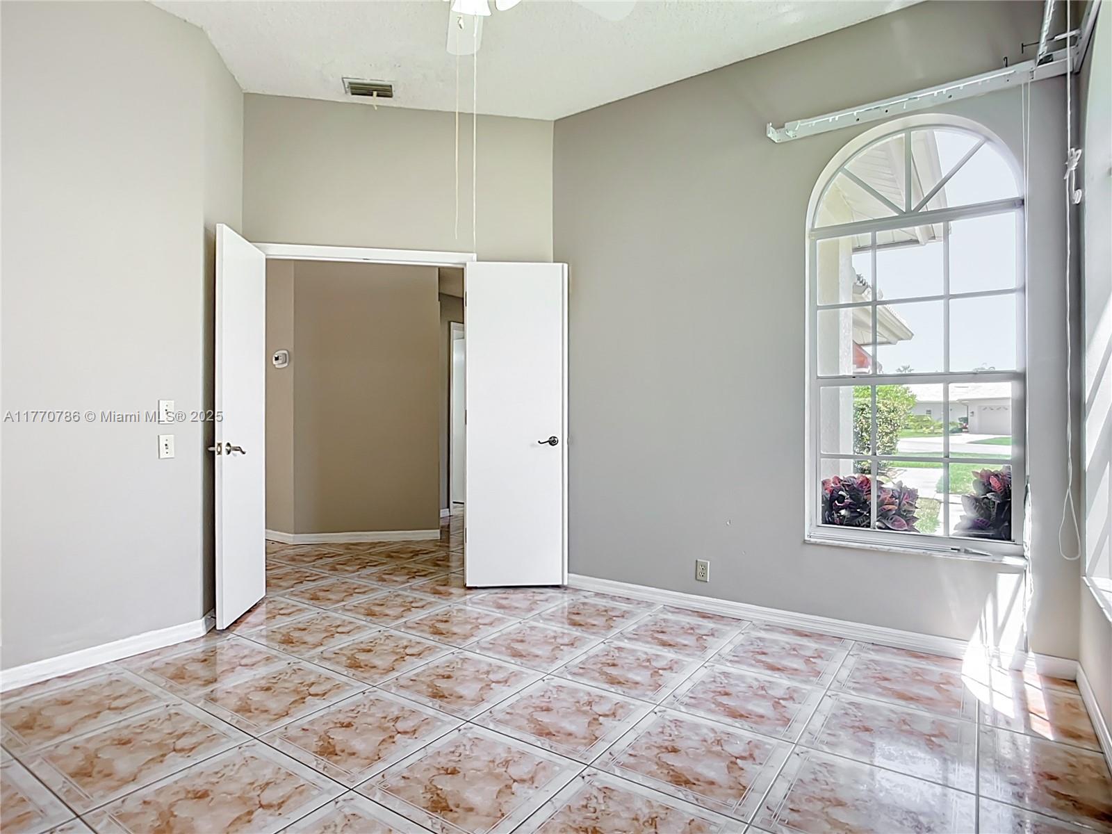 HIGHLAND LAKES - Residential