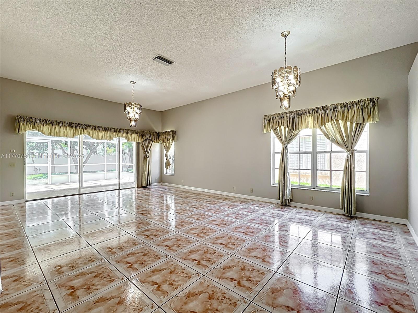 HIGHLAND LAKES - Residential