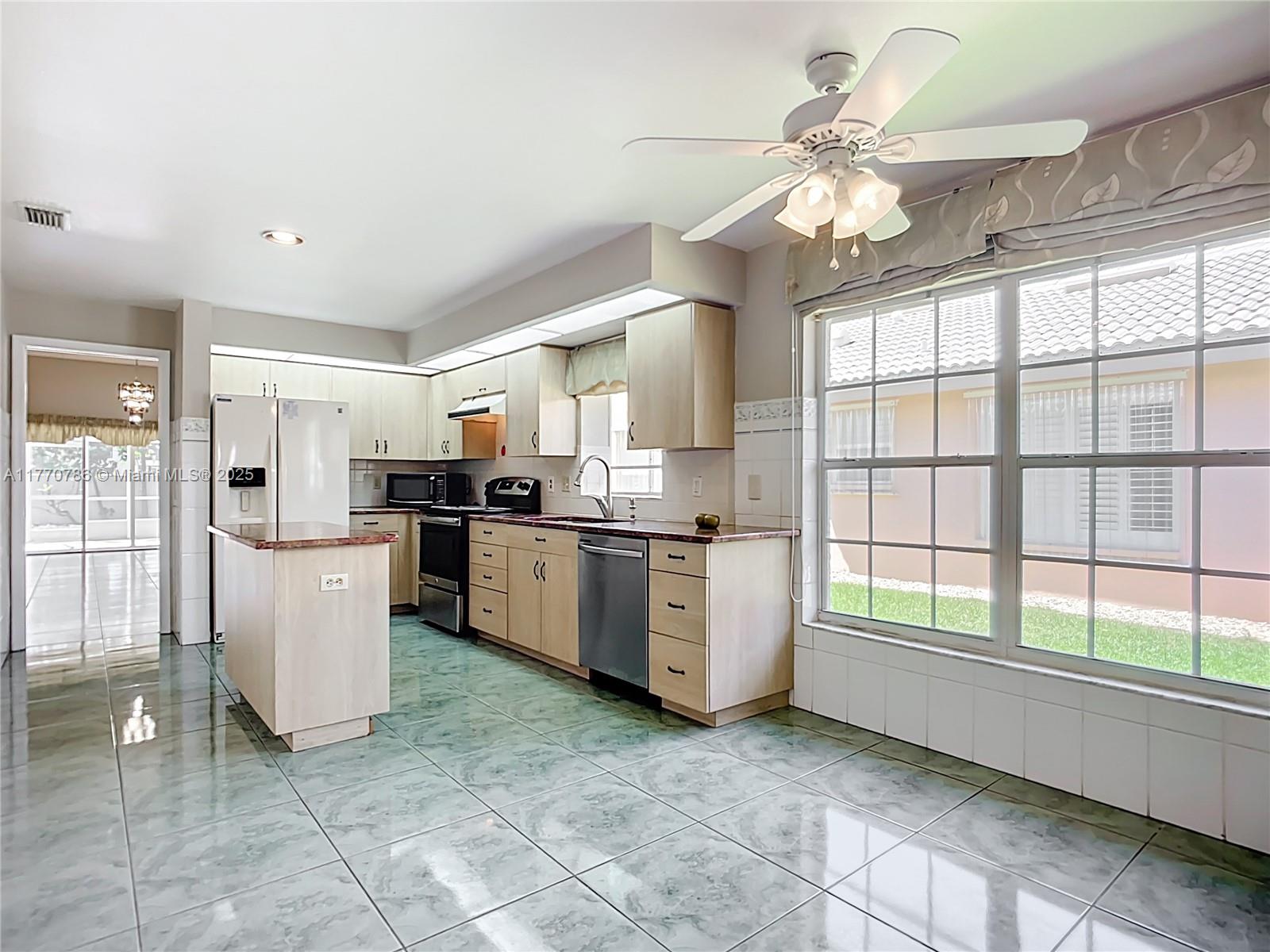 HIGHLAND LAKES - Residential