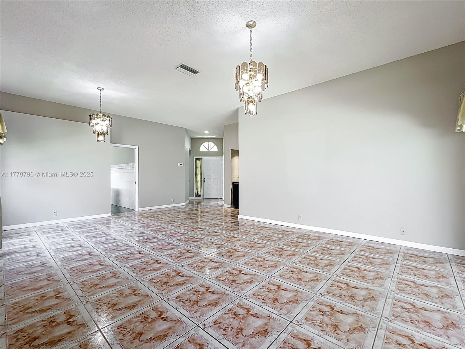 HIGHLAND LAKES - Residential