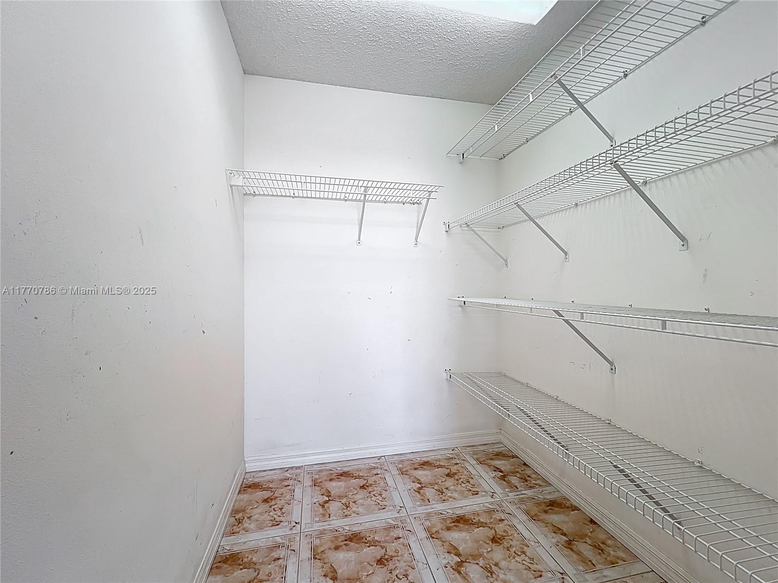 HIGHLAND LAKES - Residential