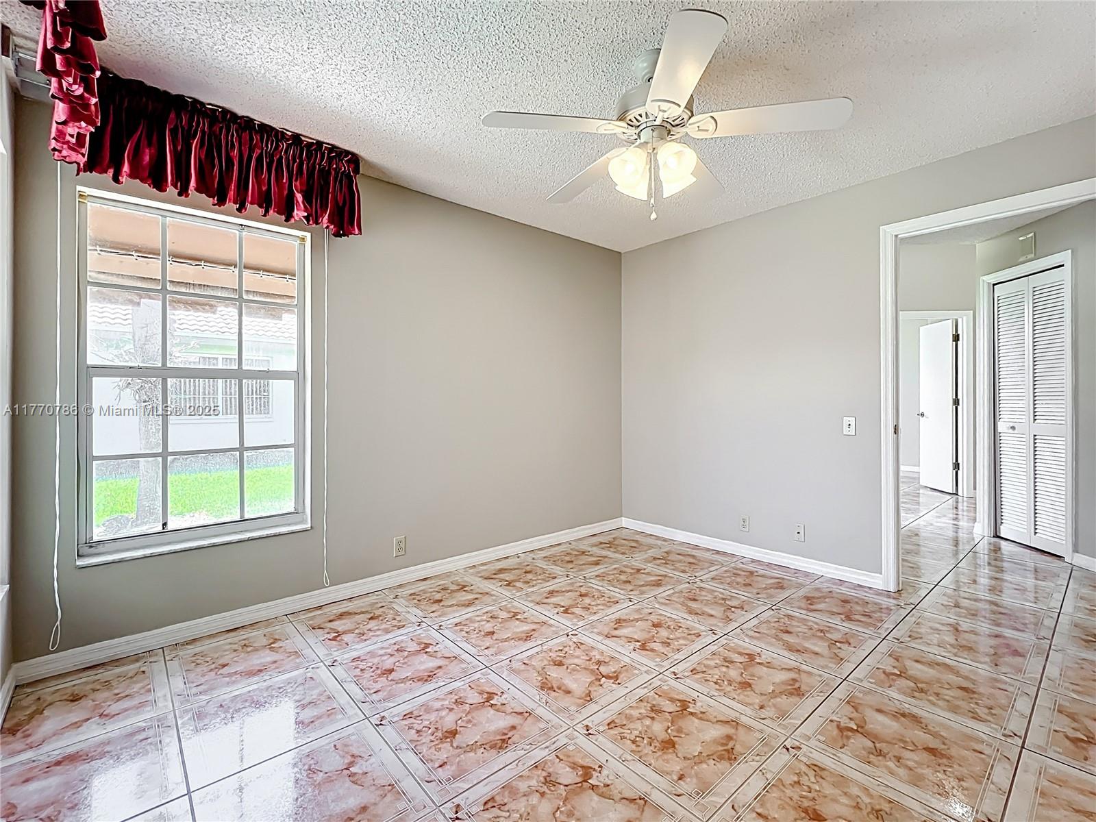 HIGHLAND LAKES - Residential